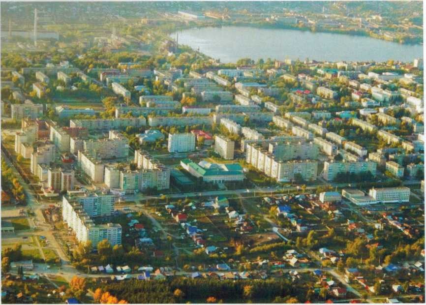 Фото 2013 года, с 1979 по 2000 годы был застроен большой район от ул. Косоротова до ул. Кирова