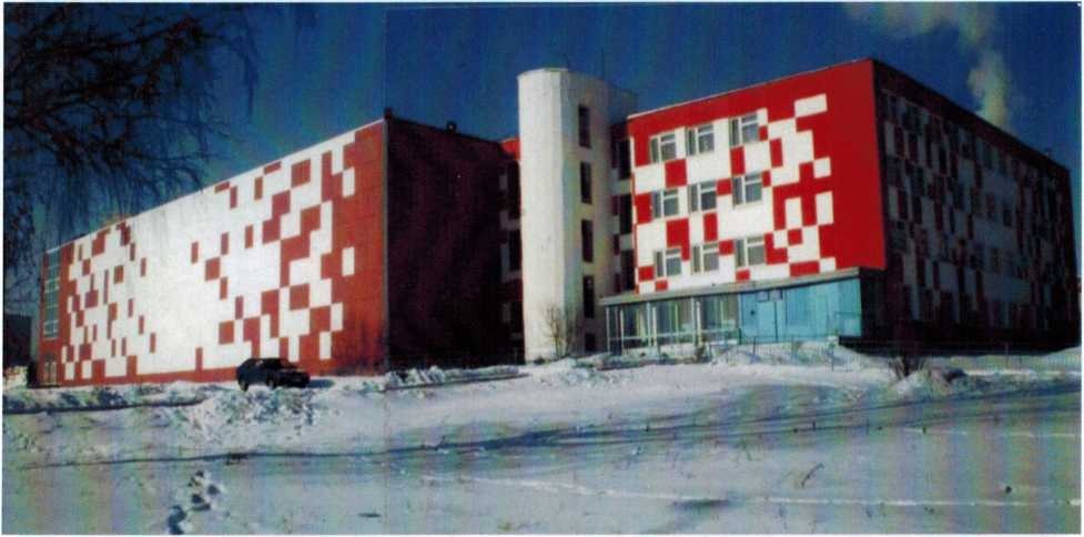 1983 год, Здание бывшей швейной фабрики, филиал Уфимского швейного объединения 8 марта, позднее Корпорация Центр, ныне Торговый комплекс