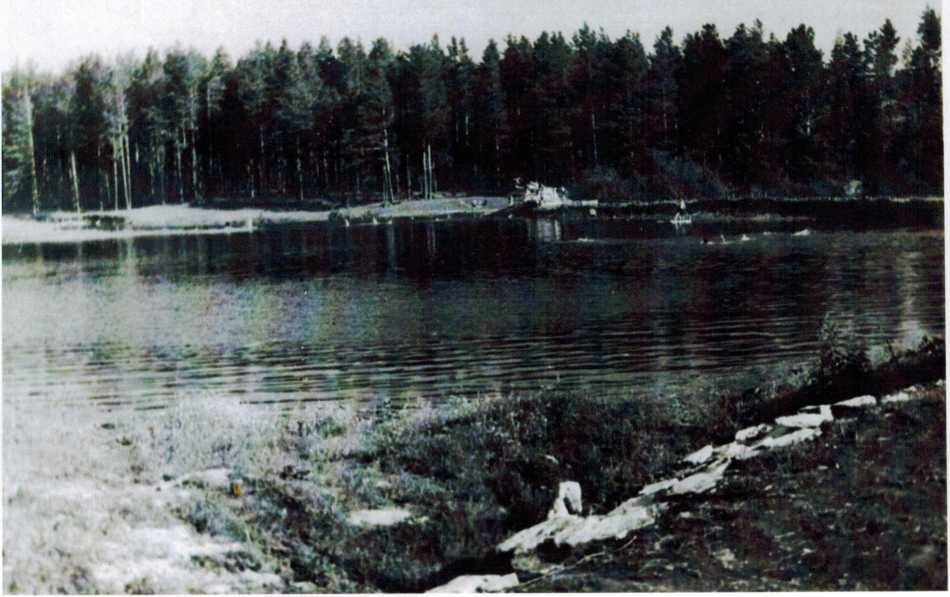 Плотина в пионерском лагере на речке Укшук, построенная в 1952 году