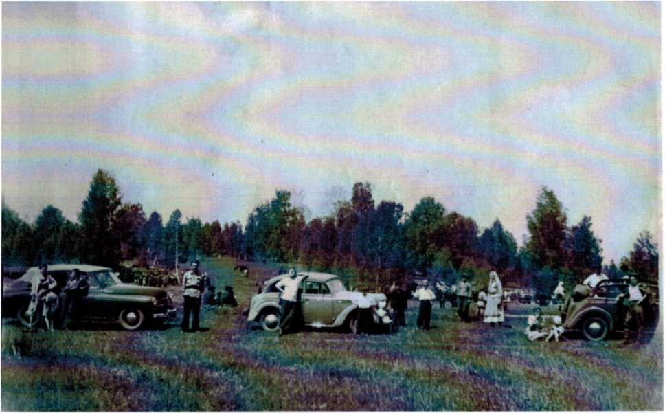 Ежегодный праздник «Сабантуй» на поляне за деревней Серменево - проводится давно, фото 1952 года