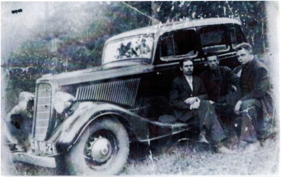 Трофейный автомобиль из Германии, конец 1945 года - в Белорецке