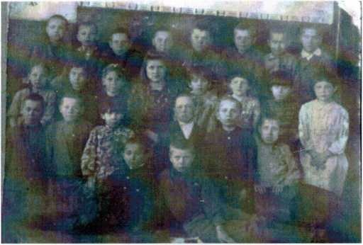 Школа № 6 спецпоселок Нура, 1937 год, Зкласс уч. Т.Н. Михайлова