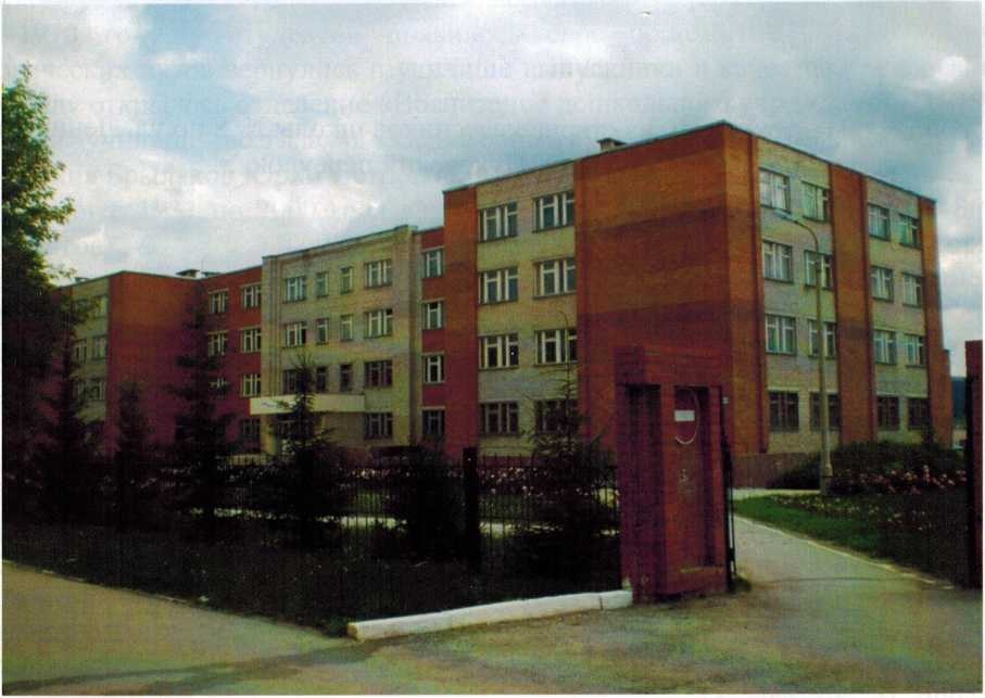 С 2002 года Педучилище (Педколедж) находится в новом здании по ул. Карла Маркса, 85.