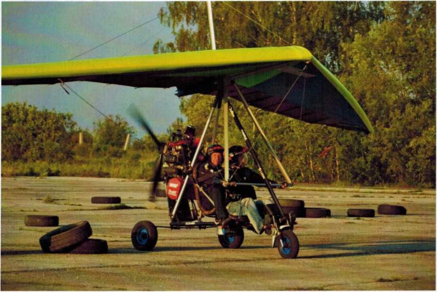 Перед полётом, пилот В. Бошкарёв, фотограф А. Крепышев 2013 год