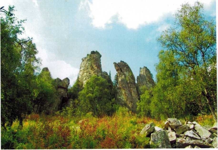 Каменные бабы, фото О. Игиташева 2014 года