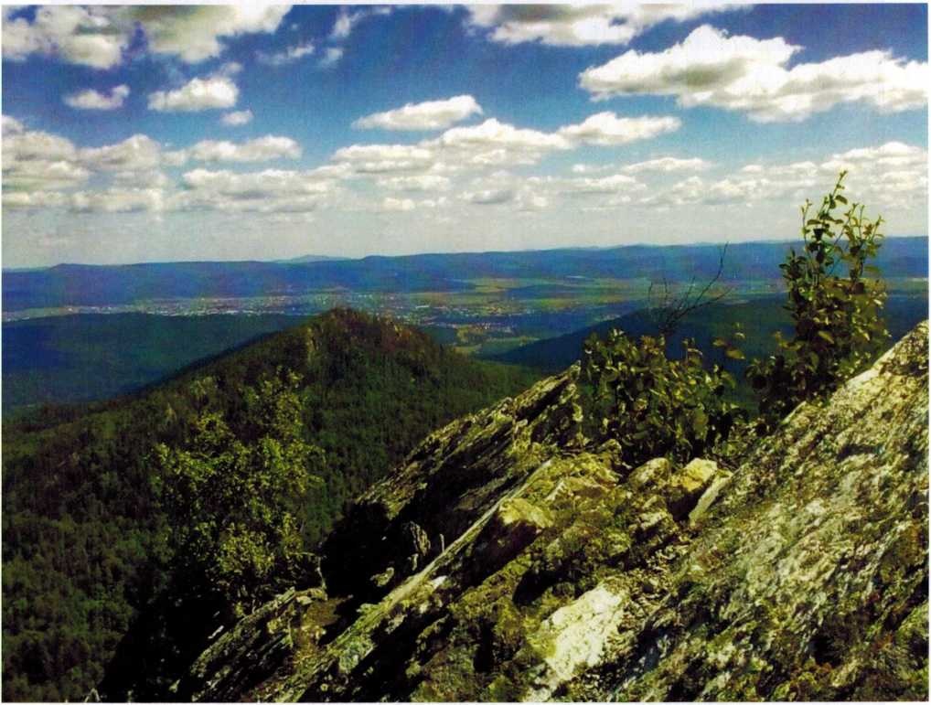 Вид на город Белорецк с третьей Малиновки, фото Н. Васильева