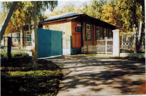 Дом инженера Владыкина, вид со двора ул. 5 июля