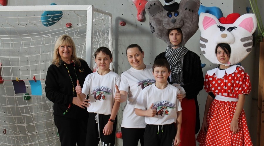 В ФОК Олимп состязались белорецкие семьи с детишками