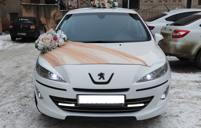 Аренда авто с водителем на свадьбу и другие мероприятия