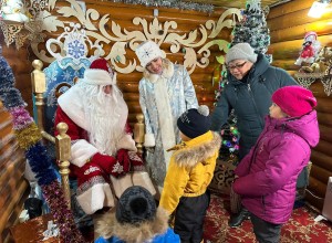 С 27 декабря заработала резиденция Деда Мороза в Белорецке