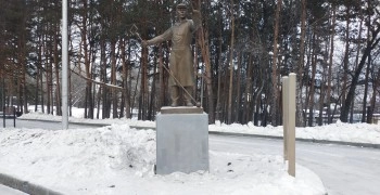 Хаотичное размещение памятников в Белорецке: несоответствие, спешка и недовольство жителей